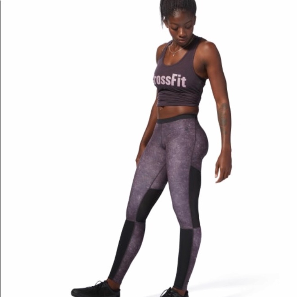 Workout tights - Picture 2 of 3
